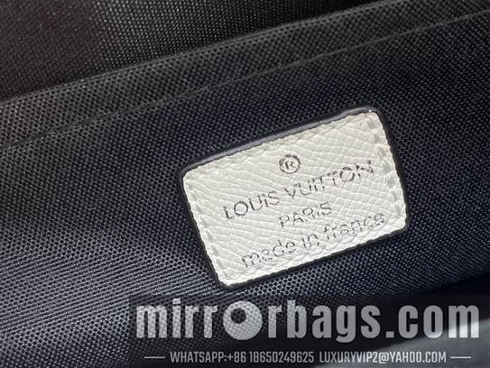 1:1 Louis Vuitton Bags Outdoor M30233 25x20x10.5cm zy3