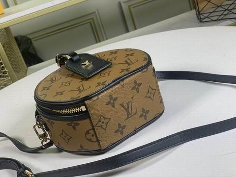 1:1 Louis Vuitton Bags BCM44688
