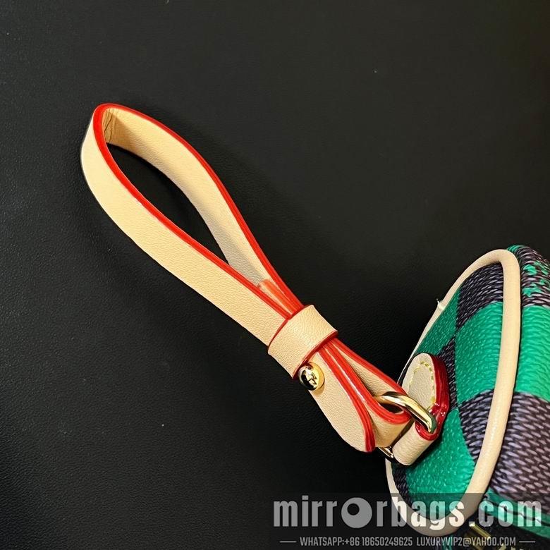 1:1 Louis Vuitton Bags 10X5X6cm 012303 XM 1
