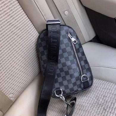 1:1 Louis Vuitton Bags 8642 15X26X7cm XM 3colour