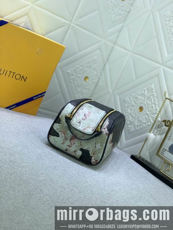 1:1 Louis Vuitton Bags Dopp Kit M82831 28x15x16.5cm ss