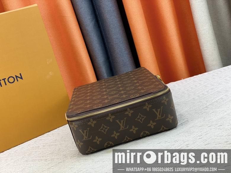 1:1 Louis Vuitton Bags M43690 34X22X8.5cm YG 3colour