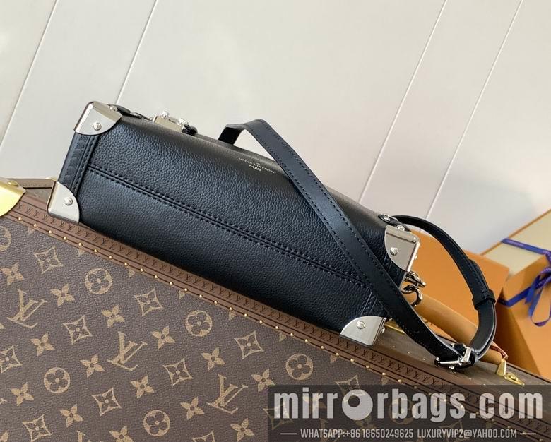 1:1 Louis Vuitton Bags M25160 M25072 M24309 21X14X6cm WP 3colour