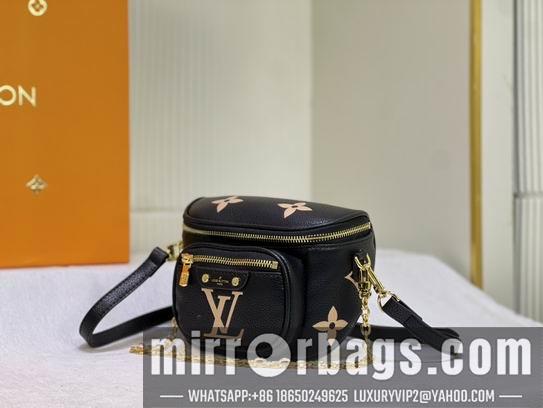 1:1 Louis Vuitton Bags Bumbag M82208 17x12x9.5cm ss