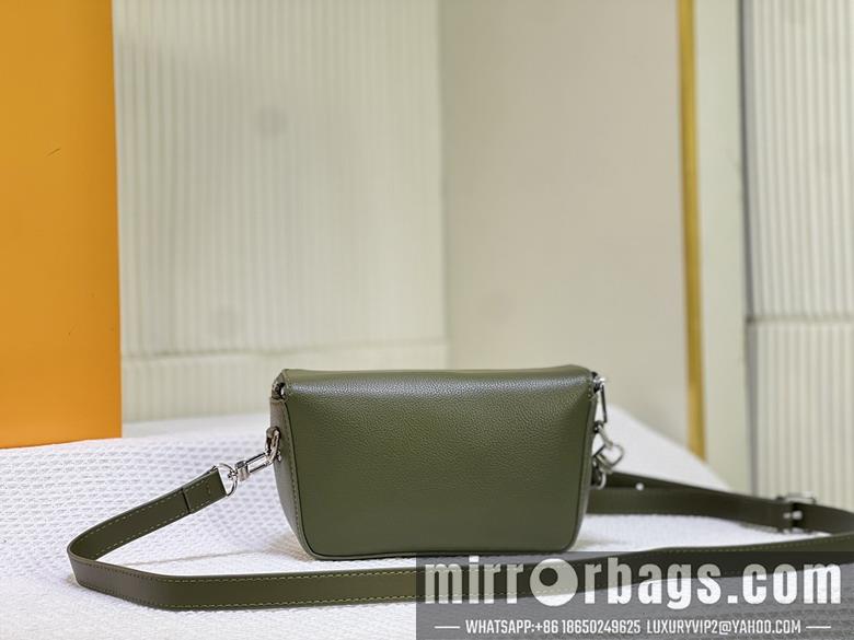 1:1 Louis Vuitton Bags Pilot M83563 20x12x5.5cm ss1