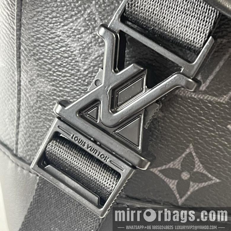 1:1 Louis Vuitton Bags Voyager M12517 33x22.5x11cm ss