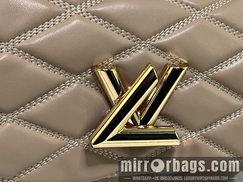 1:1 Louis Vuitton Bags Twist M23689 23x26x10cm ss
