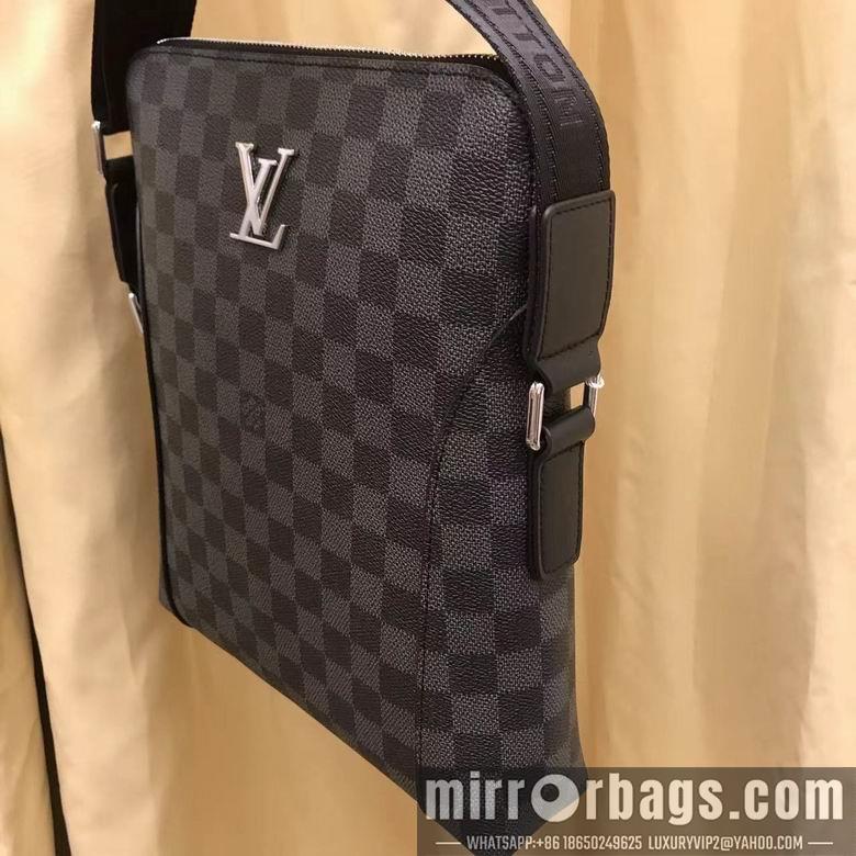 1:1 Louis Vuitton Bags 9024-3 29X24X5cm WP 3colour
