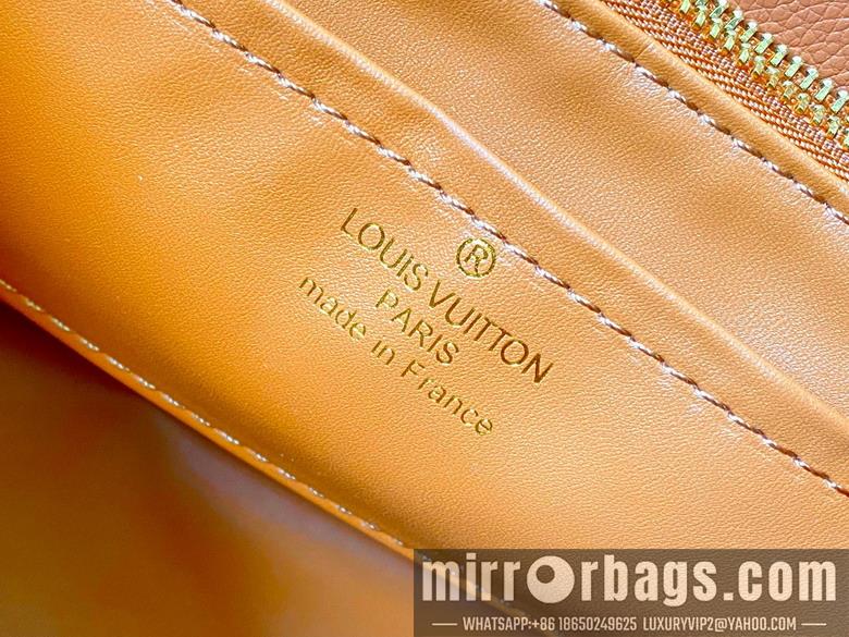 1:1 Louis Vuitton Bags Hat M24607 38x23x16cm ss1