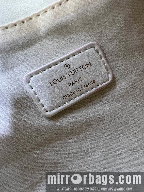 1:1 Louis Vuitton Bags Twist M23689 23x26x10cm ss