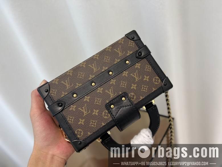 1:1 Louis Vuitton Bags M46755 20X12.5X6cm XM