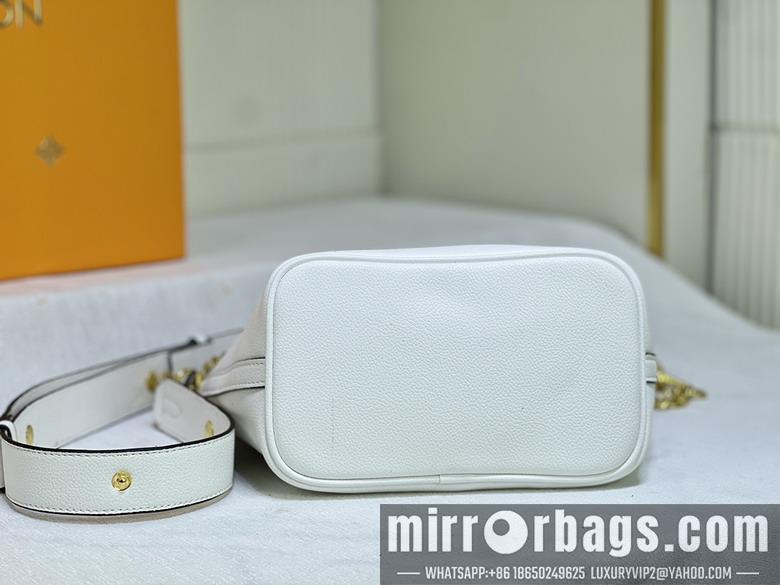 1:1 Louis Vuitton Bags M24006 20x20x12cm ss2
