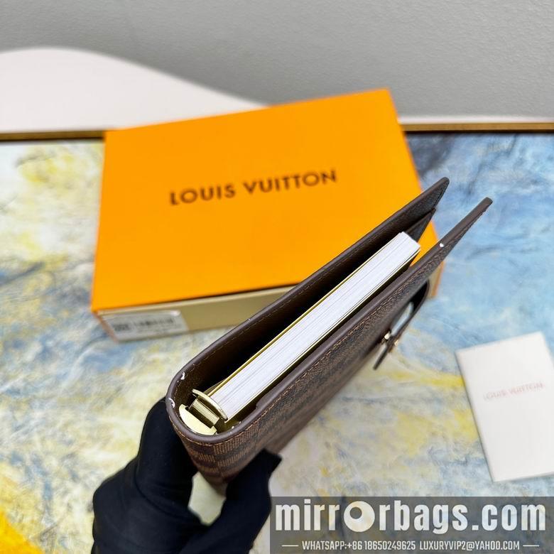 1:1 Louis Vuitton Bags M20004 14X18cm ZC 5