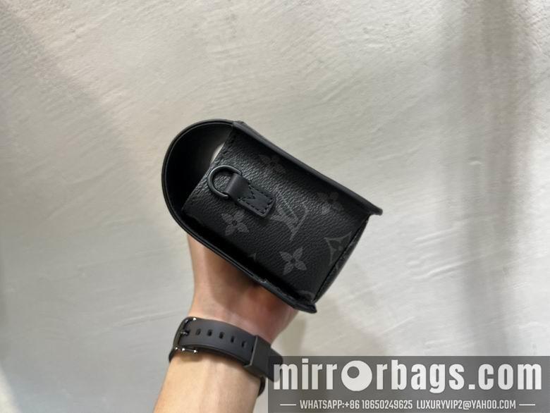 1:1 Louis Vuitton Bags M82085 17X12X7cm YG 4colour