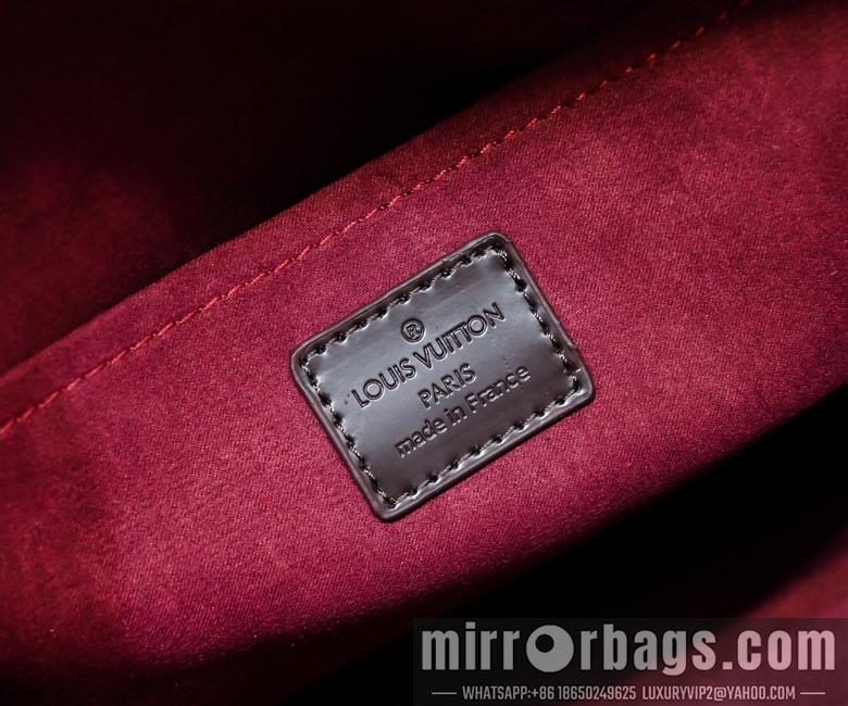 1:1 Louis Vuitton Bags M42268 35x23x13cm ss