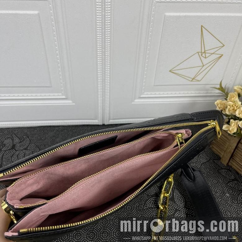 1:1 Louis Vuitton Bags Coussin 57790黑 26X20X12 ss05