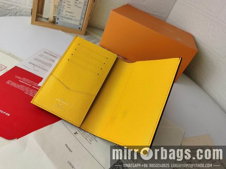 1:1 Louis Vuitton Bags M64502 10X14X2.5cm XM 49