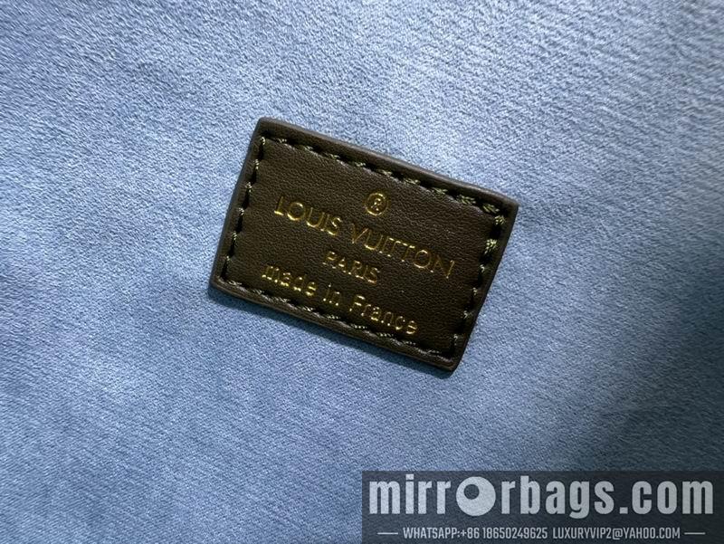 1:1 Louis Vuitton Bags Coussin M57793 M57782墨绿34x24x12cm ss