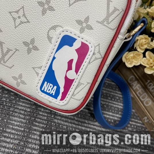 1:1 Louis Vuitton Bags NBA M85143 M85143 30x22x9cm cs2色