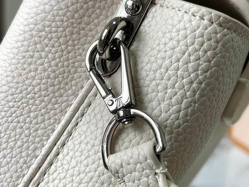 1:1 Louis Vuitton Bags Capucines M21754 21x14x8cm ss3色