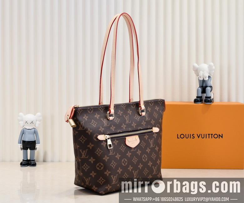 1:1 Louis Vuitton Bags M42268 35x23x13cm ss1