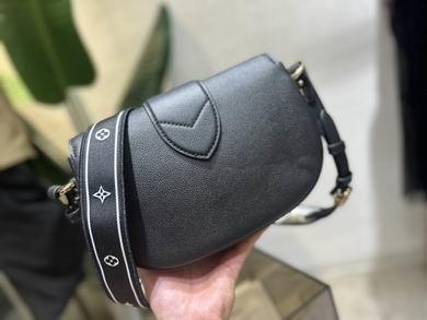 1:1 Louis Vuitton Bags M58967 25X17.5X8cm XM