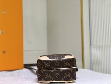 1:1 Louis Vuitton Bags M45236 20X15X10cm XM