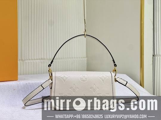 1:1 Louis Vuitton Bags Diane M83300 M45985 19x10.5x6cm ss2