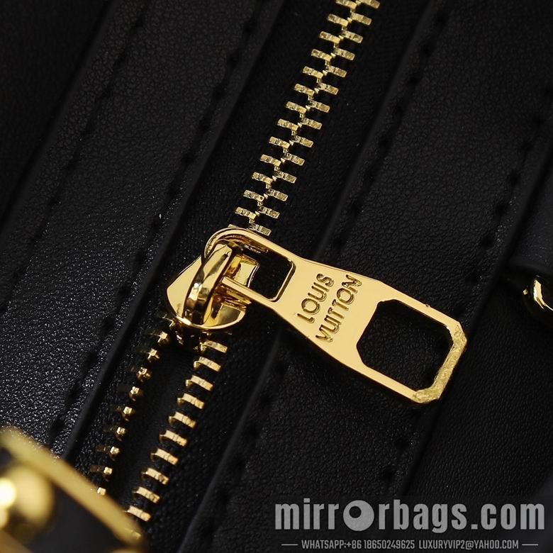 1:1 Louis Vuitton Bags M57651 27X18X10cm XMY