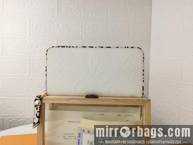 1:1 Louis Vuitton Bags M60017 19X10cm XM 7