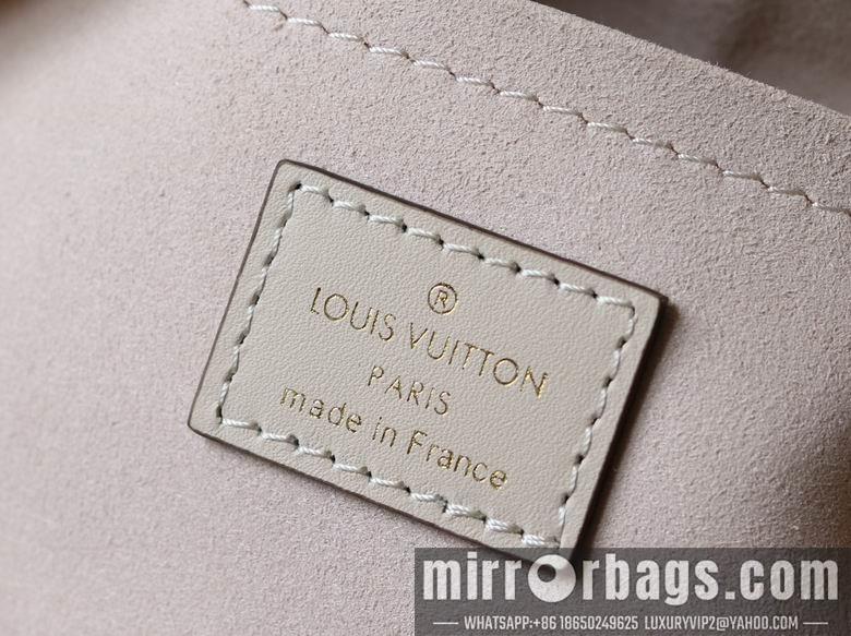 1:1 Louis Vuitton Bags M23698 25X13X10cm