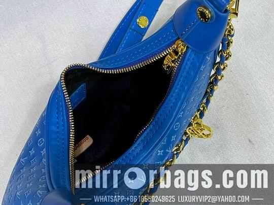 1:1 Louis Vuitton Bags Loop M22591 23x13x6cm ss
