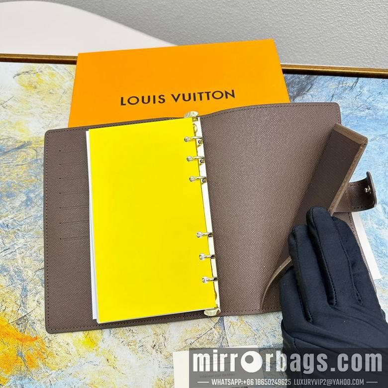 1:1 Louis Vuitton Bags M20004 14X18cm ZC 5