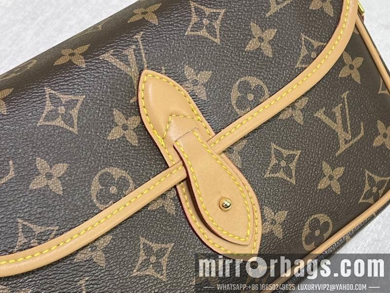1:1 Louis Vuitton Bags Diane M42248 25x9x15cm ss