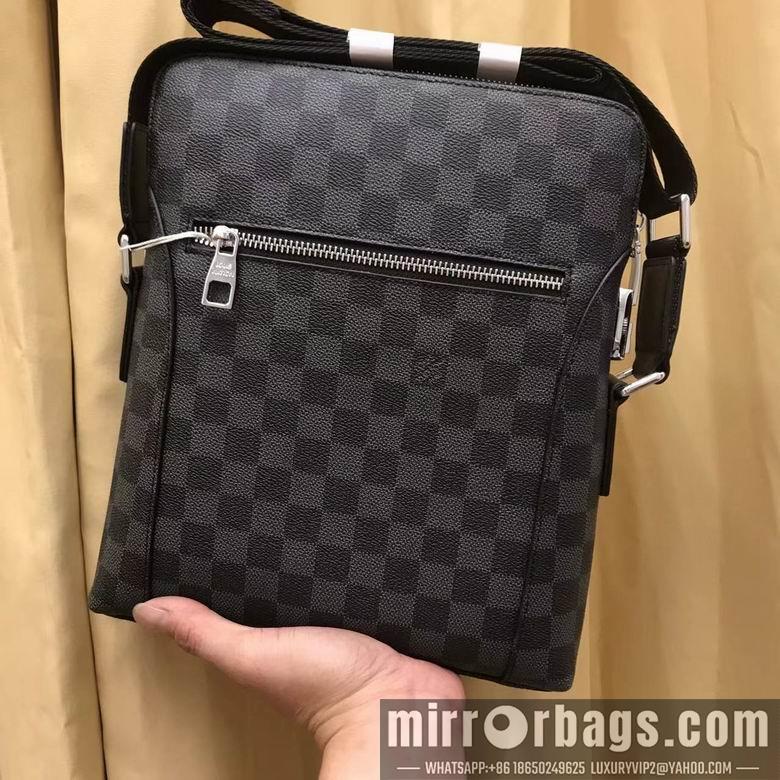 1:1 Louis Vuitton Bags 9024-3 29X24X5cm WP 3colour
