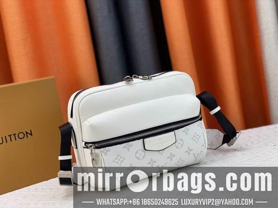 1:1 Louis Vuitton Bags Outdoor M30233 25x20x10.5cm zy3