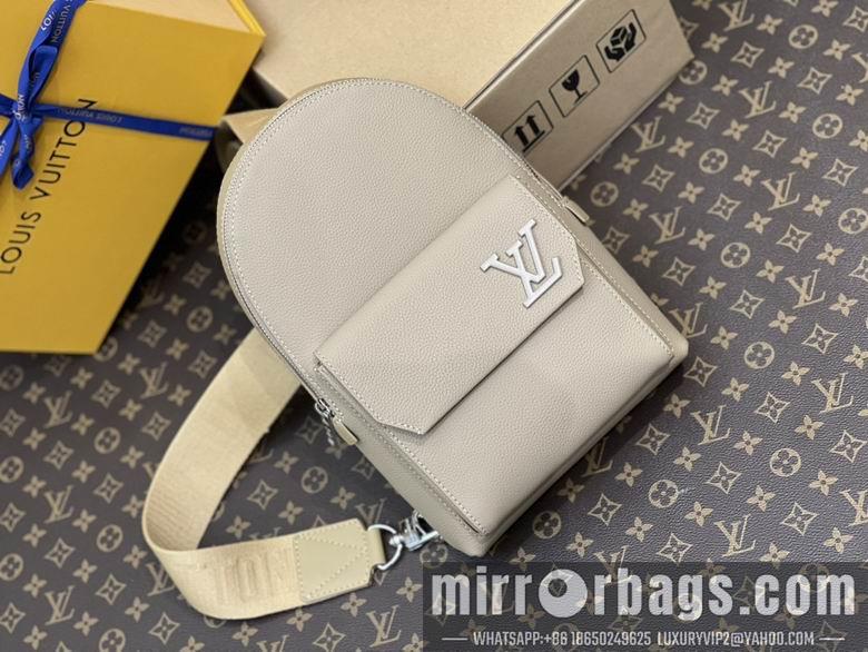 1:1 Louis Vuitton Bags M23765 20X30X4cm XM