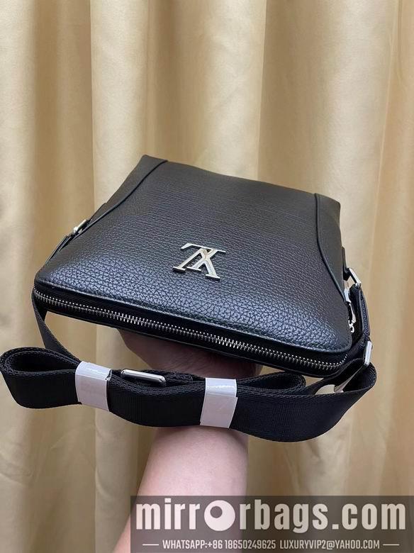 1:1 Louis Vuitton Bags 9024-4 25X28X5cm WP 2colour