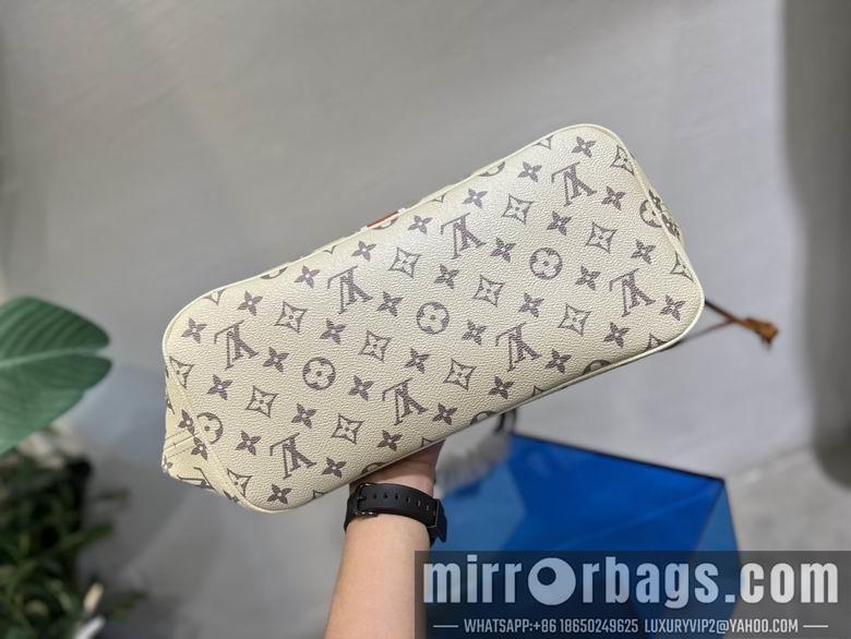 1:1 Louis Vuitton Bags M40995 32X29X17cm XM