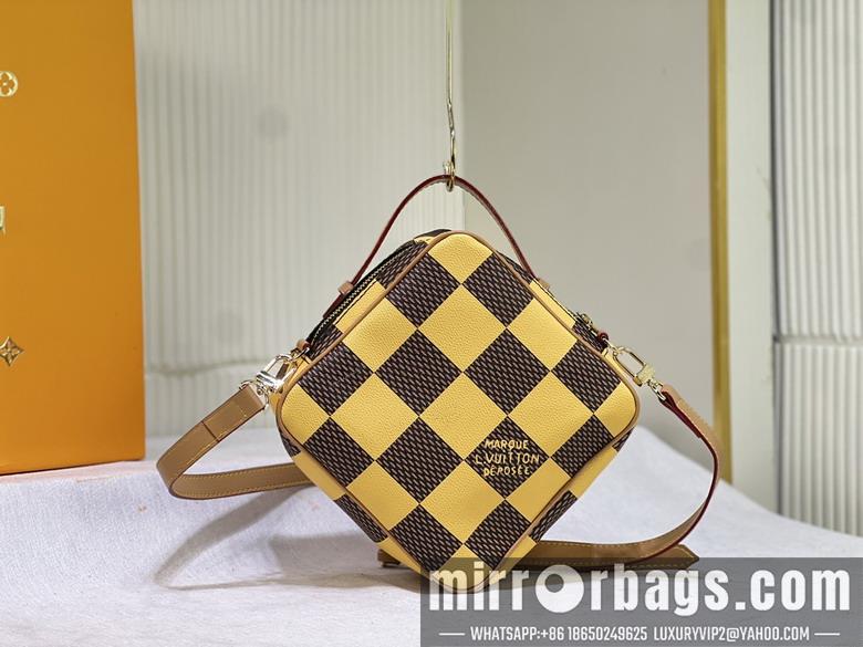 1:1 Louis Vuitton Bags Chess M40562 24x24x8cm ss2