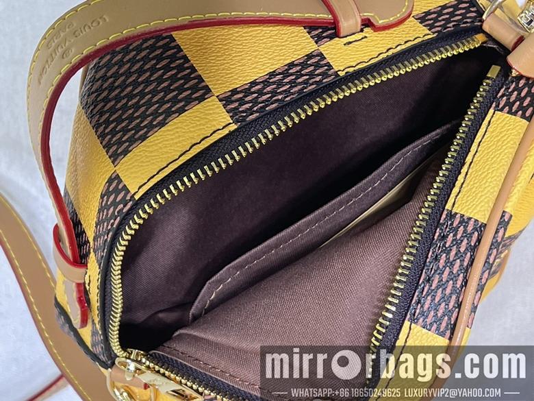 1:1 Louis Vuitton Bags Chess M40562 24x24x8cm ss2