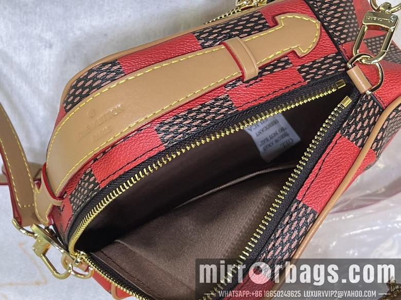 1:1 Louis Vuitton Bags Chess M40562 24x24x8cm ss4