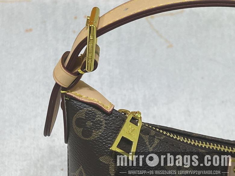 1:1 Louis Vuitton Bags Hills Pochette M82949 20.5x6x16cm ss