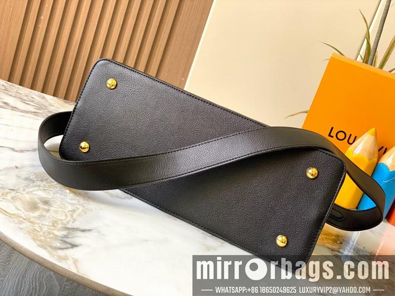 1:1 Louis Vuitton Bags Cap M24607 38x23x16cm ss
