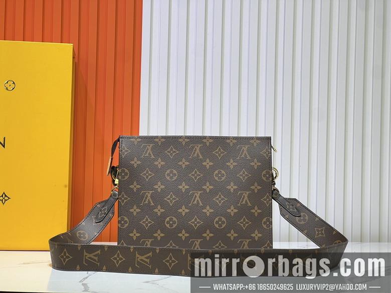 1:1 Louis Vuitton Bags M67692 25x20x5cm ss