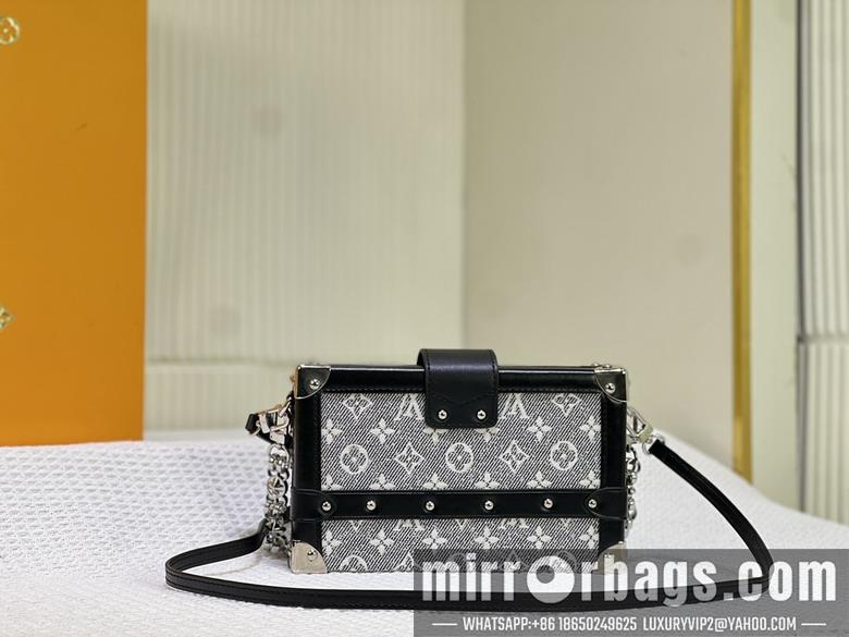 1:1 Louis Vuitton Bags Malle M21462 20x12.5x5cm ss