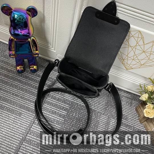 1:1 Louis Vuitton Bags S-LOCK M81522 M81524 12x19x7cm cs