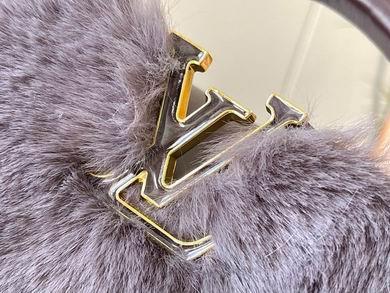 1:1 Louis Vuitton Bags Capucines M22387水貂毛21x14x8cm ss