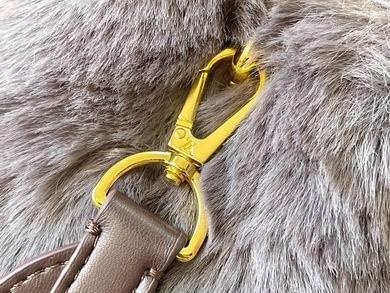 1:1 Louis Vuitton Bags Capucines M22387水貂毛21x14x8cm ss