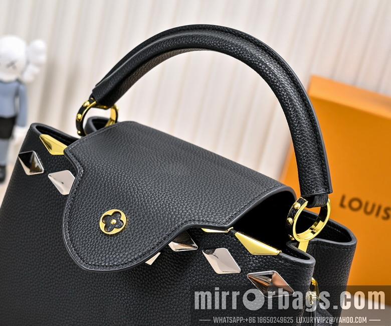1:1 Louis Vuitton Bags Cap M12136 31x20x11cm ss2